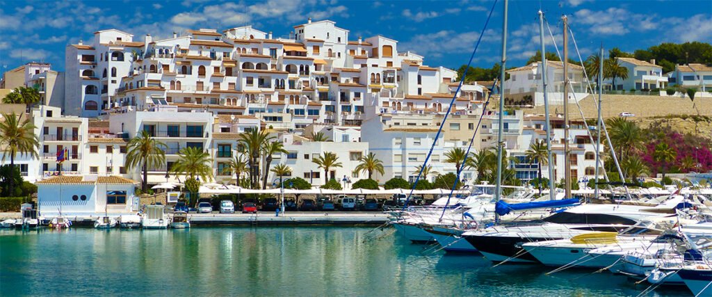 Digital marketing in Moraira: the marina at Moraira